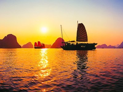 Quảng Ninh đăng cai chuỗi sự kiện kích cầu, quảng bá du lịch quốc gia