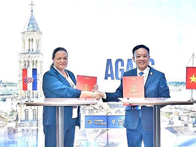 Trường Đại học Hàng hải Việt Nam ký kết hợp tác với các đối tác Panama, Croatia