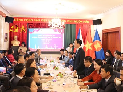 Việt Nam và Cộng hòa Séc: Tăng cường hợp tác trong lĩnh vực kinh tế và văn hóa, du lịch