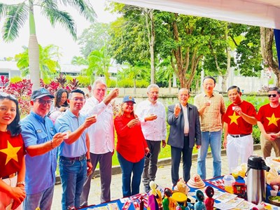 Văn hóa ẩm thực Việt Nam thu hút đông đảo khách tham quan