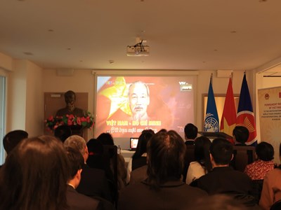 Phái đoàn Thường trực Việt Nam tại Geneva tổ chức tọa đàm tôn vinh Chủ tịch Hồ Chí Minh