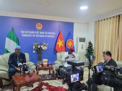 Đại sứ quán Việt Nam tại Nigeria tổ chức họp báo thông tin về Đại hội XIV của Đảng Cộng sản Việt Nam