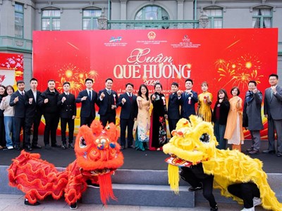   Người dân Nhật Bản hào hứng trải nghiệm Tết Việt Nam