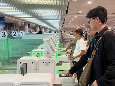 Việt Nam bổ sung 41 cửa khẩu quốc tế áp dụng e-visa