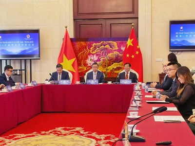 Thúc đẩy giao lưu, hợp tác giữa thế hệ trẻ và cộng đồng doanh nghiệp
