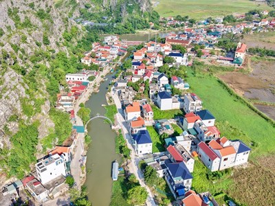 Bình yên làng nổi Kênh Gà