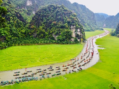 Cận cảnh 8 Di tích Quốc gia đặc biệt ở Ninh Bình