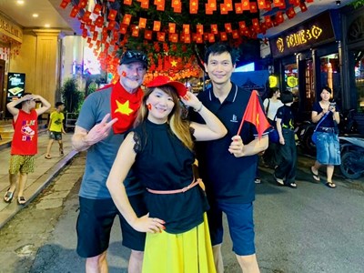 Người phụ nữ Nhật và tình yêu với Tết Độc lập