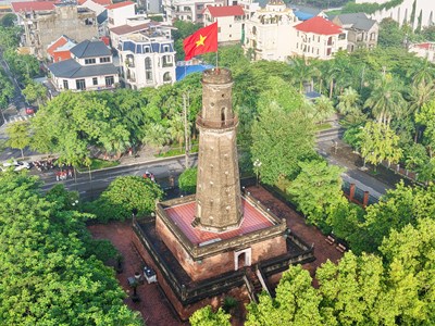 Chiêm ngưỡng Kỳ đài Thành Nam trong ngày Quốc khánh 2.9