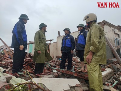 Cận cảnh tan hoang ở Ninh Bình sau bão số 10