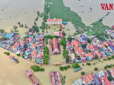 Ninh Bình: Nước lũ chia cắt nhiều khu dân cư và tuyến đường quan trọng