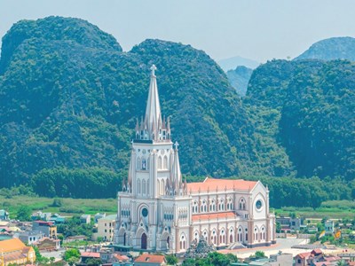 Nhà thờ lớn nhất Việt Nam chính thức được khánh thành