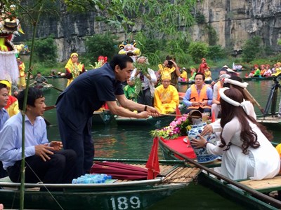 Ninh Bình: Tăng cường quản lý và tổ chức lễ hội
