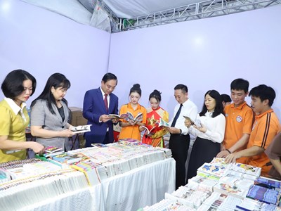 Ninh Bình: Khai mạc Ngày Sách và Văn hoá đọc Việt Nam năm 2026