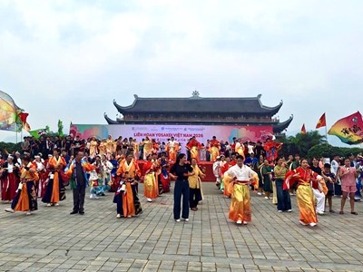 Ninh Bình: Khai mạc Liên hoan Yosakoi Việt Nam 2026