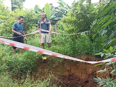 Ninh Bình: Những hố sụt bất thường khiến người dân bất an