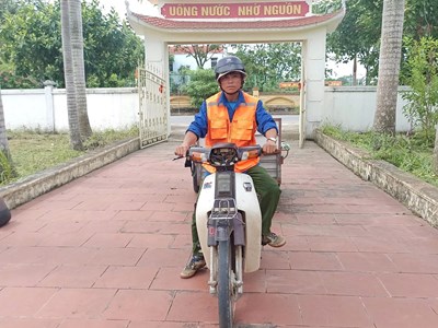 Gã “khùng” và hành trình gieo nét đẹp cho quê hương
