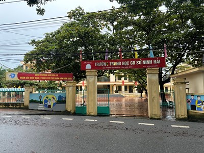 Ninh Bình: 11 hiệu trưởng, hiệu phó tự nguyện xin xuống làm giáo viên
