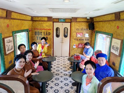 Ninh Bình: Đưa tàu du lịch cao cấp 6 sao vào thử nghiệm