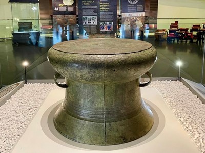  Chiêm ngưỡng Bảo vật quốc gia Trống đồng Cổ Loa tại Bảo tàng Hà Nội