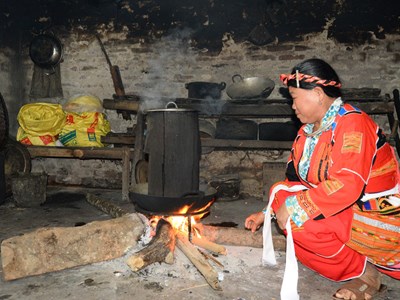 Triết lí nhân sinh quan trong bữa ăn của người Pà Thẻn