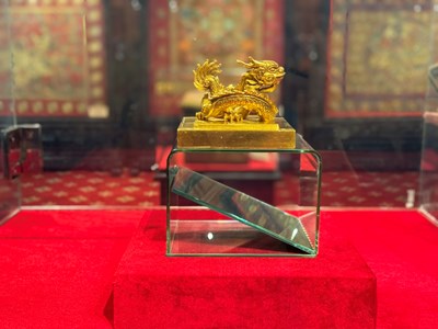Ấn vàng “Hoàng đế chi bảo” được đề nghị xem xét, công nhận là bảo vật quốc gia