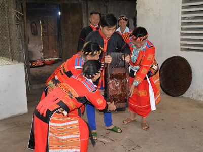 Bảo tồn bản sắc văn hóa dân tộc Pà Thẻn ở Hà Giang