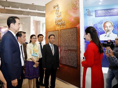 Những hiện vật đặc biệt ghi dấu chân Bác Hồ ở Trung Quốc