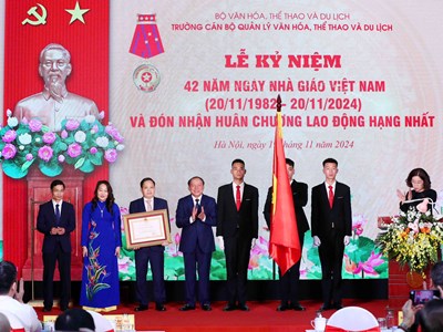 Nỗ lực thực hiện lời Bác dạy “Văn hóa phải soi đường cho quốc dân đi”