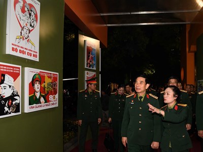 Khai mạc Triển lãm 80 năm văn hóa, văn nghệ Quân đội nhân dân Việt Nam
