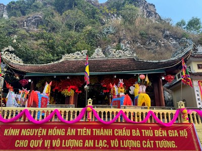 Bảo vệ giá trị di sản, thu hút du lịch tâm linh