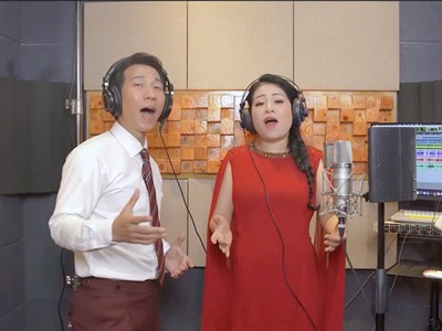 Anh Thơ, Lê Anh Dũng đón Xuân Ất Tỵ với nhạc phẩm “Biển trời quê hương”