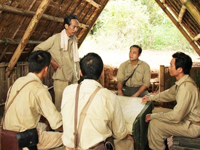 Đầu tư chiều sâu, tạo nguồn kịch bản phim  kỷ niệm 100 năm Ngày thành lập Đảng 