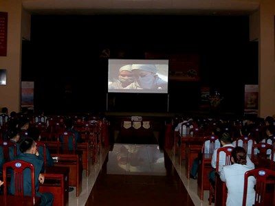 Thu hút hơn 1500 khán giả trong Tuần phim kỷ niệm 30.4