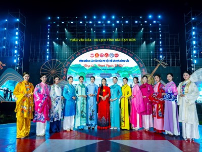 NTK Vũ Thảo Giang trình diễn 6 BST lấy cảm hứng từ di sản văn hóa 