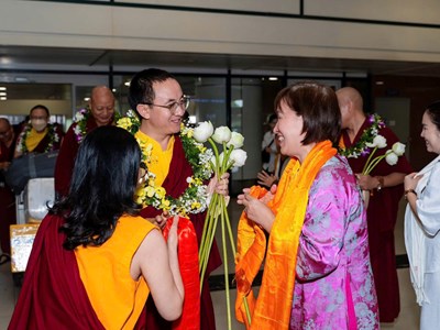 Đoàn Phật giáo Nepal tham quan tổ chức Pháp hội tại Việt Nam