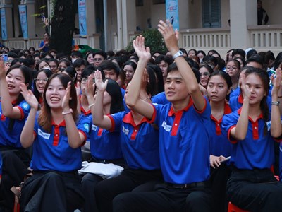 Mức học phí các trường đại học khối ngành kinh tế năm 2025