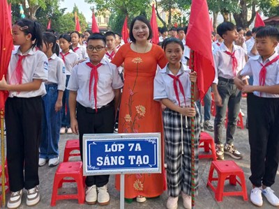 Những khoản tiền không được phép thu trong năm học mới