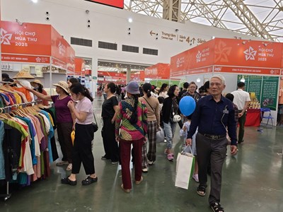 Nhiều chương trình khuyến mãi không thể bỏ lỡ tại Hội chợ mùa Thu 2025