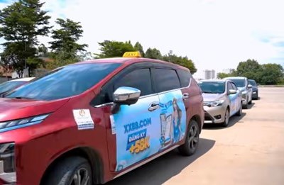Khi taxi và mạng xã hội thành “đất sống” cho quảng cáo cá độ