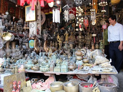 Chợ Viềng Xuân Vụ Bản – Phiên chợ cầu may độc nhất vô nhị