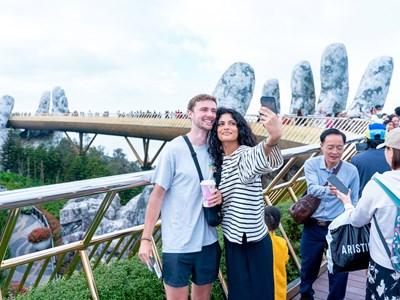 Cầu Vàng tại Đà Nẵng tiếp tục lọt top những cây cầu đẹp nhất toàn cầu