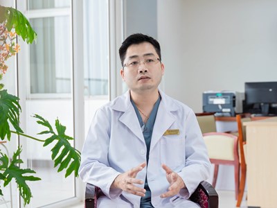 Chân dung bác sĩ đam mê đi tìm lời giải cho những ca phẫu thuật tim “khó và ít gặp”