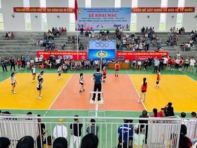 Khai mạc Tuần lễ Văn hóa - Thể thao - Du lịch và Hội Rằm tháng Ba Minh Hóa 