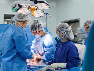 Gần 50 ngày Vinmec Smart City giữ thai cho sản phụ IVF giữa “vòng vây” biến chứng