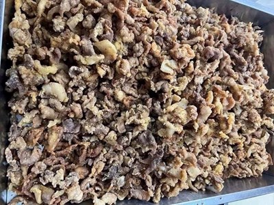 Sau tranh cãi “tóp mỡ”, suất ăn 40.000 đồng được xác định chưa bảo đảm định lượng