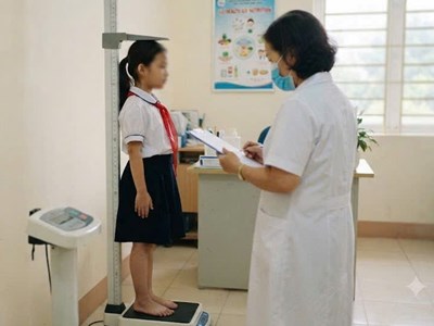 Khám sức khỏe đầu năm cho học sinh gồm những gì, dữ liệu được lưu ở đâu?