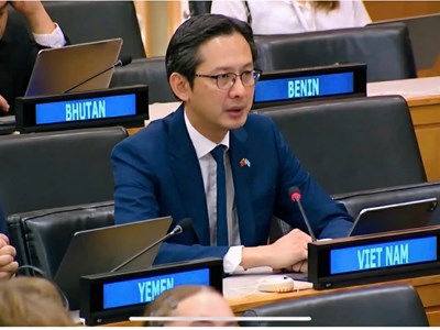 Nét riêng thành điểm chung