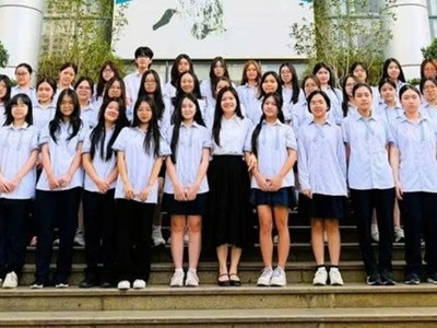 12 học sinh lớp 11 vượt đàn anh, trở thành thủ khoa kỳ thi học sinh giỏi lớp 12 Hà Nội