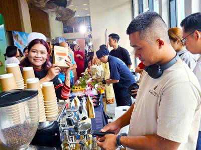 Lấy ẩm thực tạo sức hút điểm đến